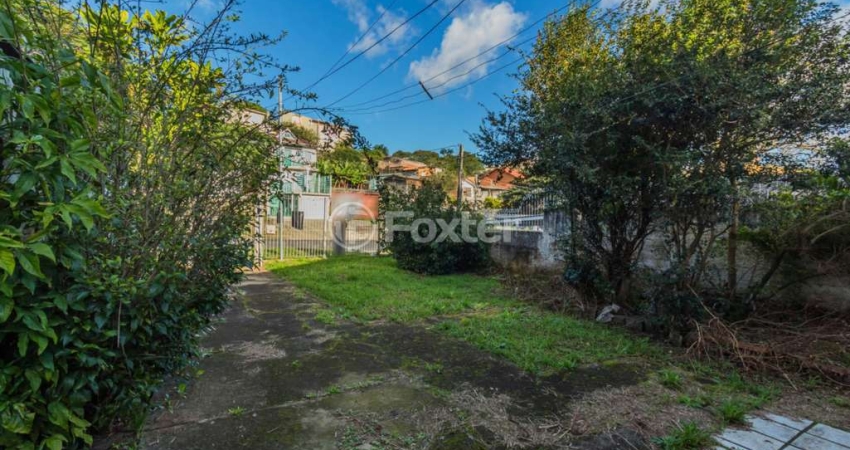 Terreno à venda na Avenida Ipê, 280, Vila Jardim, Porto Alegre