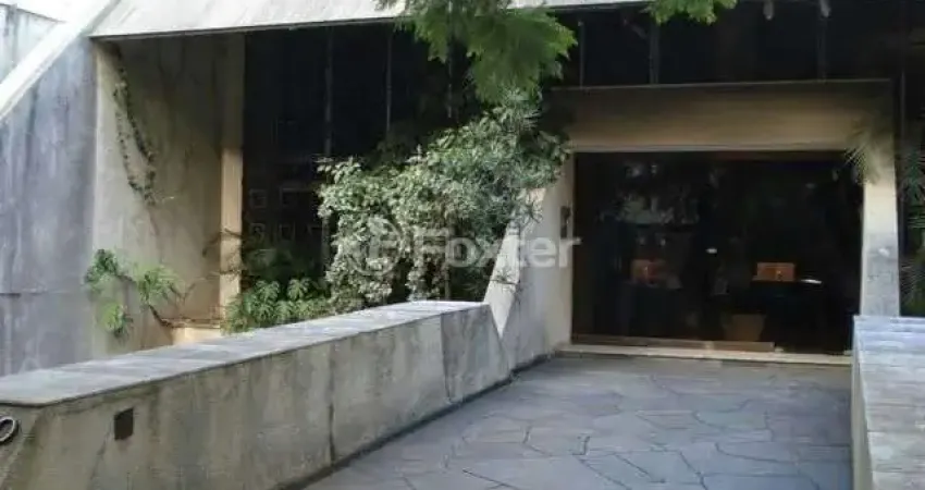 Casa comercial com 3 salas à venda na Rua Pedro Chaves Barcelos, 1020, Boa Vista, Porto Alegre