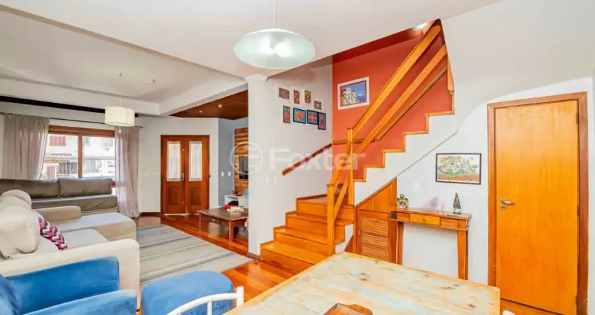 Casa com 3 quartos à venda na Rua Claudio da Silva Pinto, 221, Espírito Santo, Porto Alegre