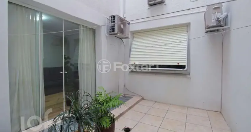 Apartamento com 3 quartos à venda na Avenida Itaqui, 359, Petrópolis, Porto Alegre