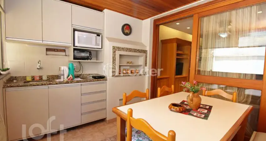 Apartamento com 3 quartos à venda na Avenida Guaporé, 241, Petrópolis, Porto Alegre