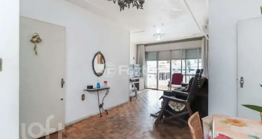 Casa com 3 quartos à venda na Rua Dona Alzira, 32, Sarandi, Porto Alegre
