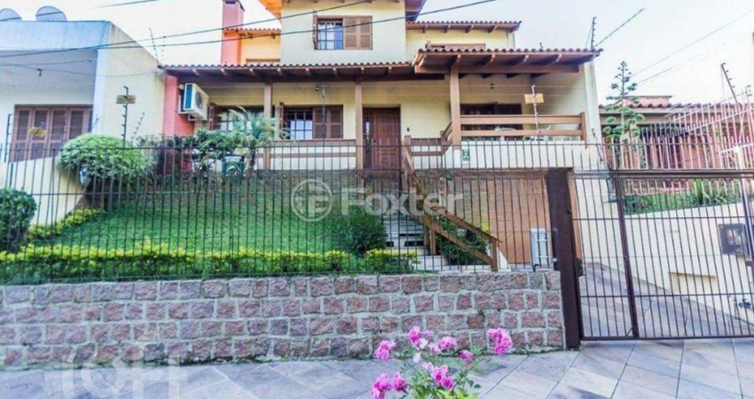 Casa com 4 quartos à venda na Rua Professor Bertrand Russel, 158, Vila Ipiranga, Porto Alegre