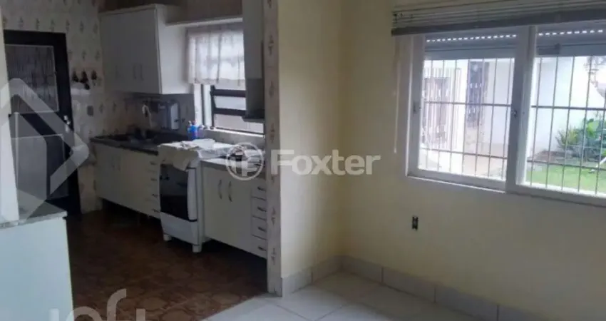 Casa com 3 quartos à venda na Rua Ararás, 345, Sarandi, Porto Alegre