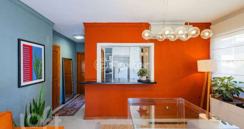 Apartamento com 2 quartos à venda na Rua Guilherme Klippel, 234, Passo da Areia, Porto Alegre