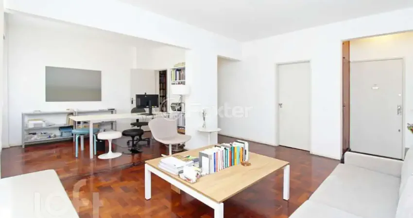 Apartamento com 3 quartos à venda na Rua Duque de Caxias, 830, Centro Histórico, Porto Alegre