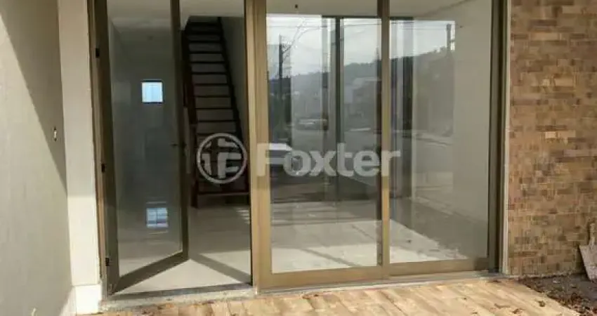 Casa com 3 quartos à venda na Rua Antônio Carlos Pereira de Souza, 36, Mário Quintana, Porto Alegre
