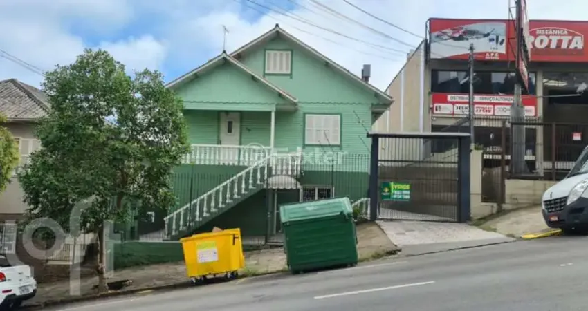 Casa com 3 quartos à venda na Rua Vinte de Setembro, 855, Nossa Senhora de Lourdes, Caxias do Sul