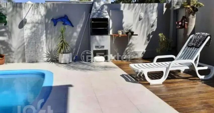 Casa com 2 quartos à venda na Rua Tobias da Silva, 18, Rio Branco, Novo Hamburgo
