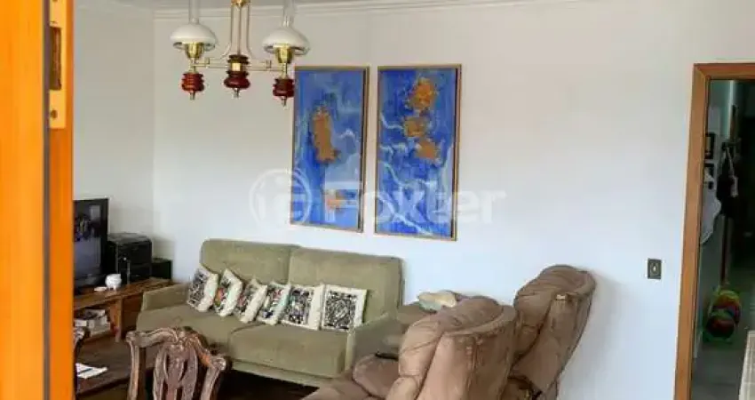 Apartamento com 3 quartos à venda na Rua Marcelo Gama, 340, São João, Porto Alegre