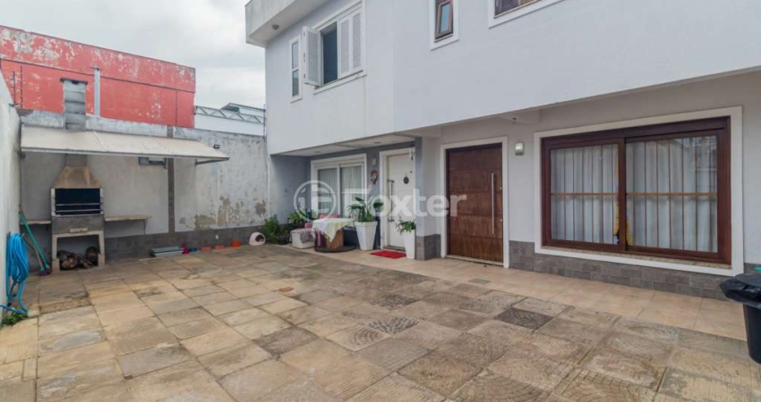 Casa com 3 quartos à venda na Avenida Alberto Pasqualini, 492, Jardim Itu Sabará, Porto Alegre