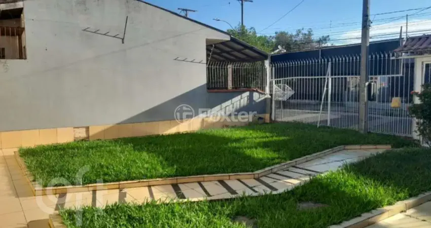 Casa com 3 quartos à venda na Rua Oliveira Lopes, 591, Sarandi, Porto Alegre