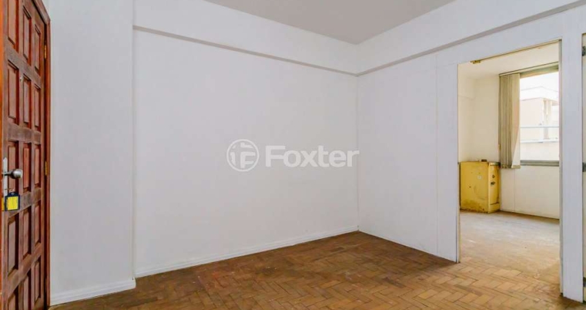Sala comercial com 1 sala à venda na Rua Vigário José Inácio, 250, Centro Histórico, Porto Alegre
