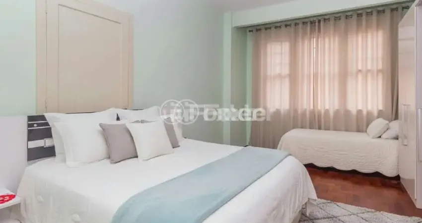 Apartamento com 3 quartos à venda na Avenida Alberto Bins, 591, Floresta, Porto Alegre