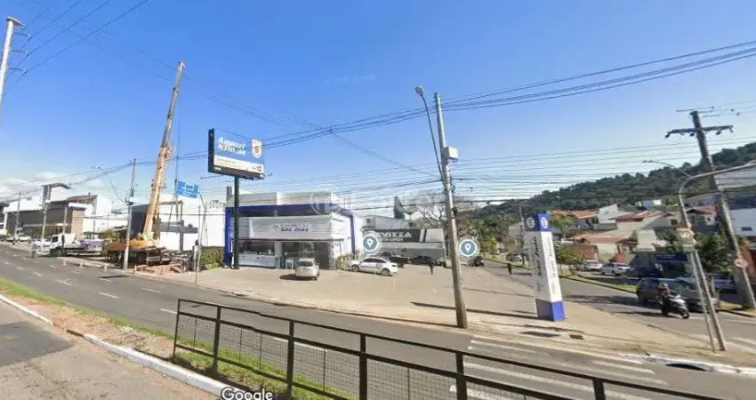 Terreno à venda na Avenida Juca Batista, 3808, Cavalhada, Porto Alegre