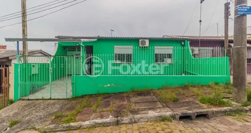 Casa com 2 quartos à venda na Rua Dinarte Armando, 40, Vila Nova, Porto Alegre