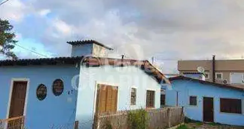 Casa com 2 quartos à venda na Rua das Hortênsias, 67, Ponta Grossa, Porto Alegre