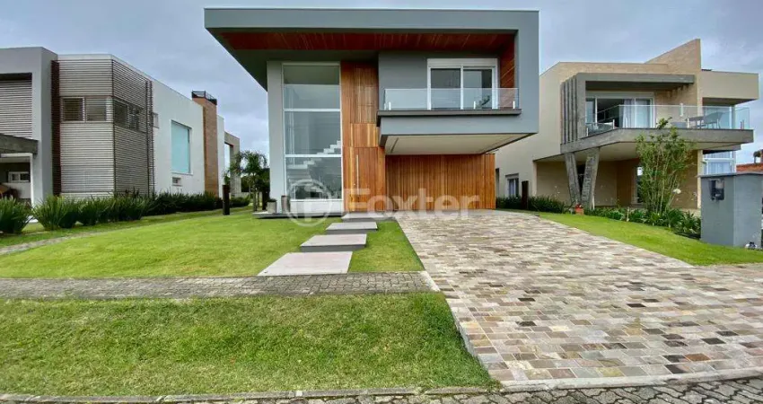Casa em condomínio fechado com 5 quartos à venda na Rua Andira, S/N, Zona Nova, Capão da Canoa