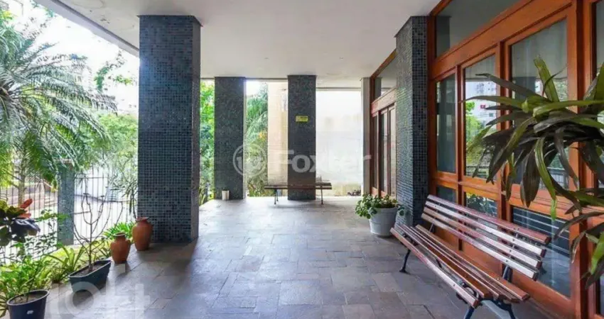 Apartamento com 2 quartos à venda na Rua Riveira, 281, Petrópolis, Porto Alegre