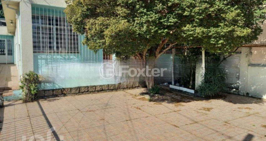 Casa com 3 quartos à venda na Avenida Saturnino de Brito, 523, Vila Jardim, Porto Alegre