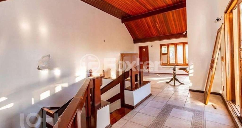 Casa com 4 quartos à venda na Rua Paul Harris, 107, Jardim Itu Sabará, Porto Alegre