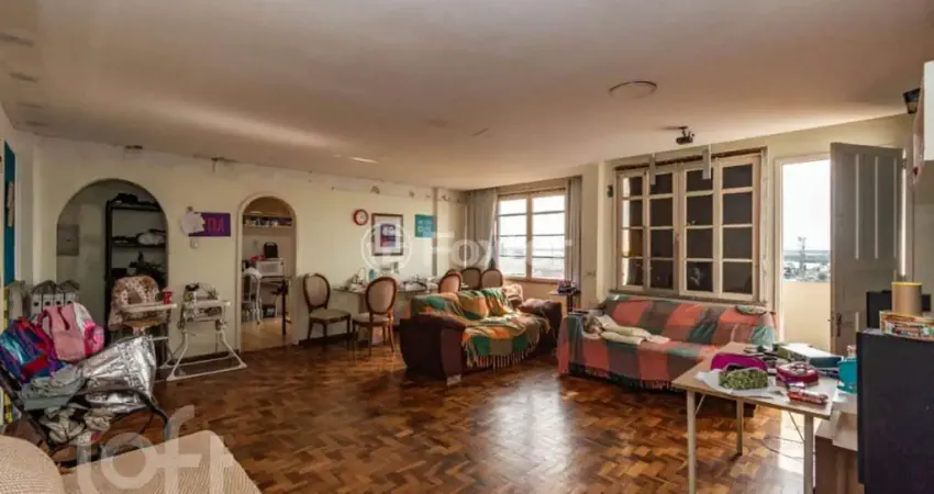 Apartamento com 4 quartos à venda na Rua São Carlos, 621, Floresta, Porto Alegre
