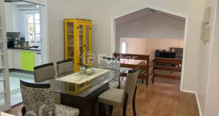 Casa com 3 quartos à venda na Avenida Salvador Leão, 992, Sarandi, Porto Alegre