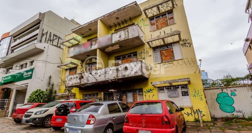 Prédio à venda na Avenida Protásio Alves, 3127, Petrópolis, Porto Alegre