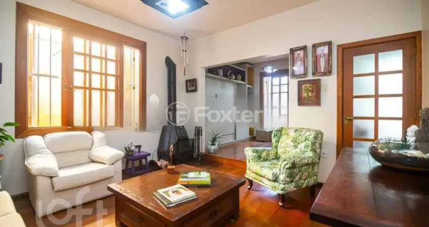 Casa com 4 quartos à venda na Rua Mariz e Barros, 482, Petrópolis, Porto Alegre