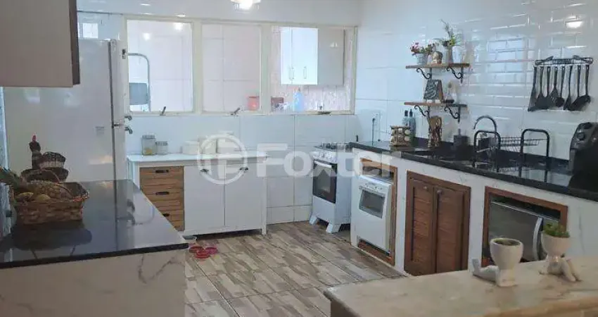 Casa com 3 quartos à venda na Rua Angico, 121, Hípica, Porto Alegre