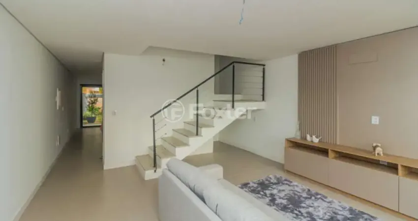 Casa com 3 quartos à venda na Rua Matias José Bins, 1217, Chácara das Pedras, Porto Alegre