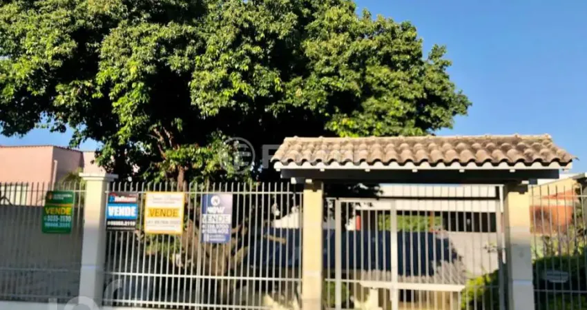 Casa com 3 quartos à venda na Rua Portugal, 239, Rincão, Novo Hamburgo