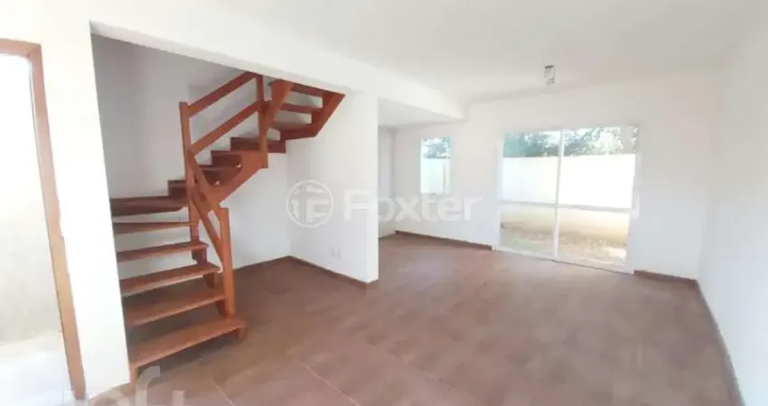 Casa em condomínio fechado com 2 quartos à venda na Rua Santa Mônica, 404, Ponta Grossa, Porto Alegre