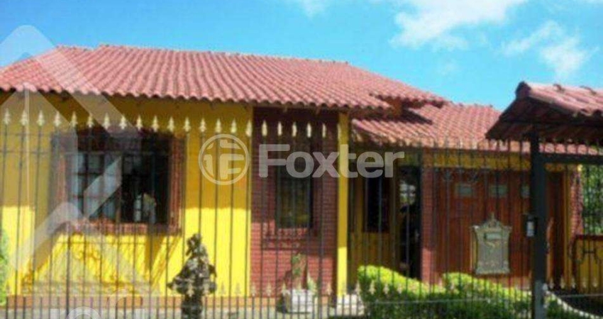 Casa com 3 quartos à venda na Rua Doutor Carlos Flores, 198, Belém Novo, Porto Alegre