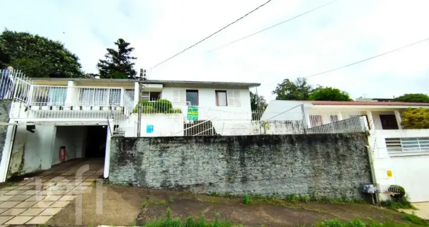 Casa com 3 quartos à venda na Rua Epitácio Pessoa, 607, Primavera, Novo Hamburgo