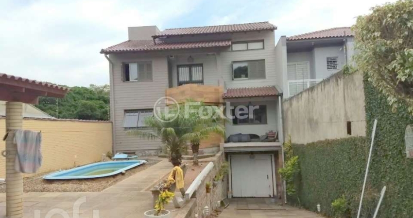 Casa com 3 quartos à venda na Rua Gregório da Fonseca, 167, Nonoai, Porto Alegre