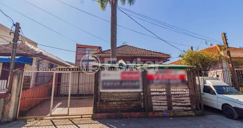 Terreno à venda na Rua Gomes de Freitas, 52, Jardim Itu Sabará, Porto Alegre