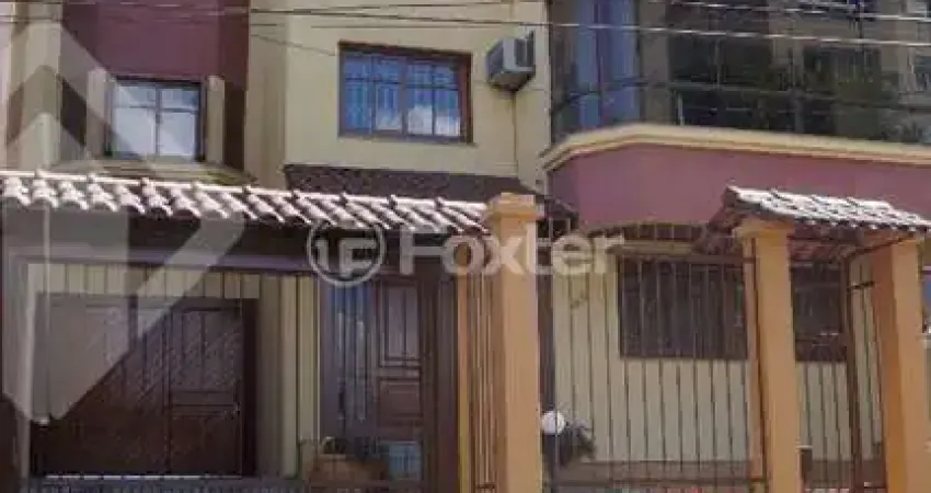 Casa com 3 quartos à venda na Rua Juruá, 169, Jardim São Pedro, Porto Alegre