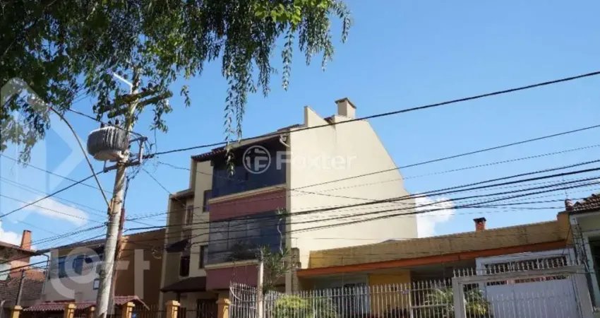 Casa com 3 quartos à venda na Rua Juruá, 169, Jardim São Pedro, Porto Alegre