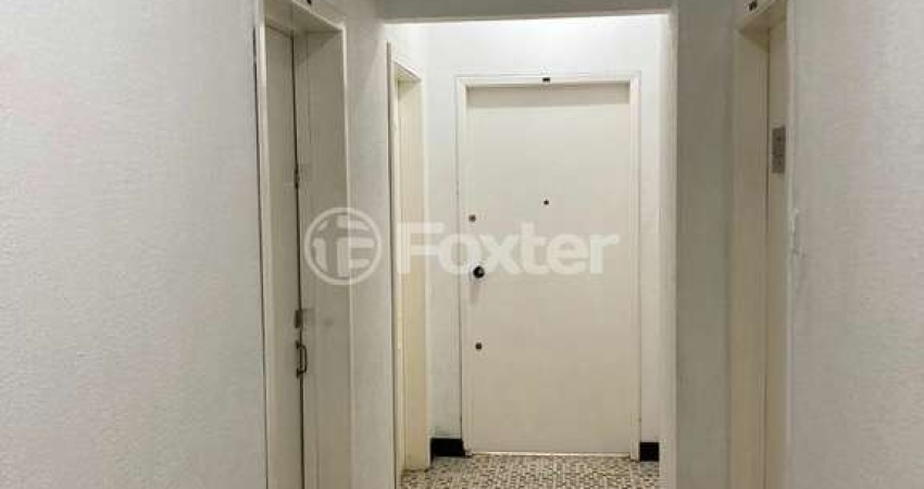 Sala comercial com 2 salas à venda na Rua Vigário José Inácio, 547, Centro Histórico, Porto Alegre