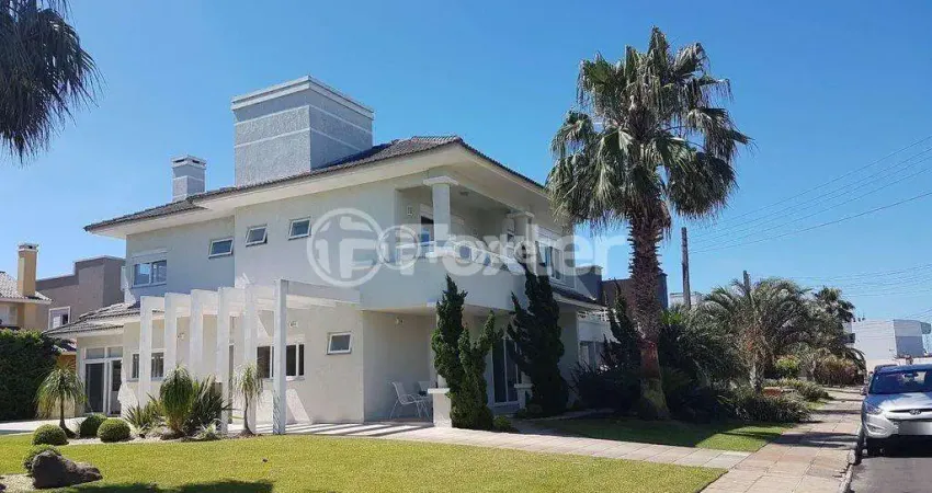 Casa em condomínio fechado com 6 quartos à venda na Avenida Central, 2000, Zona Nova, Capão da Canoa