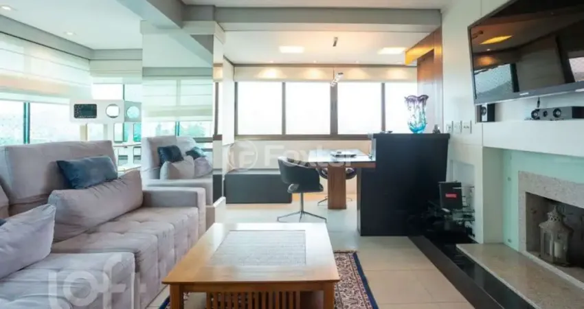 Apartamento com 2 quartos à venda na Rua Guararapes, 455, Petrópolis, Porto Alegre