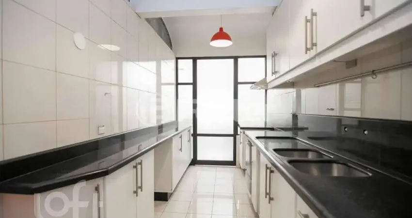 Casa com 5 quartos à venda na Avenida Ganzo, 238, Menino Deus, Porto Alegre