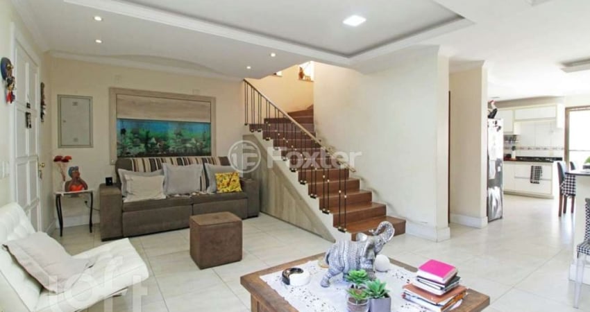 Casa com 3 quartos à venda na Rua Monteiro Lobato, 303, Partenon, Porto Alegre