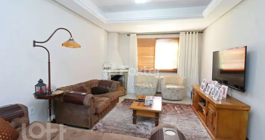 Casa em condomínio fechado com 3 quartos à venda na Avenida da Serraria, 2222, Espírito Santo, Porto Alegre