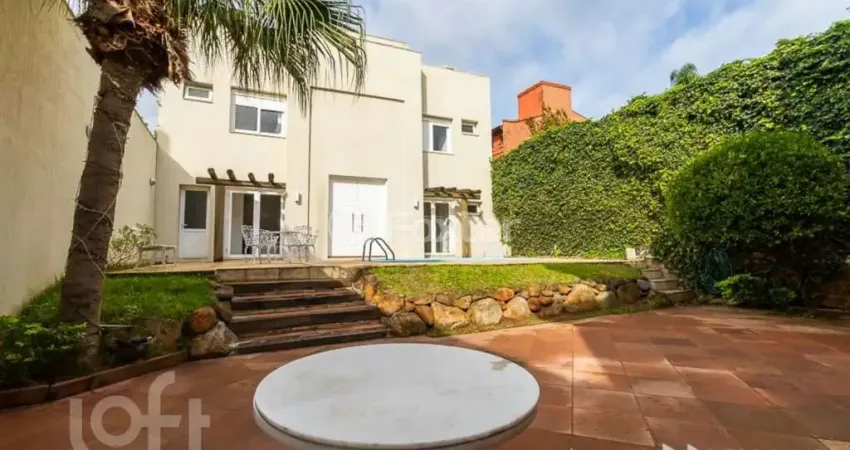 Casa com 5 quartos à venda na Rua Araruama, 785, Vila Jardim, Porto Alegre