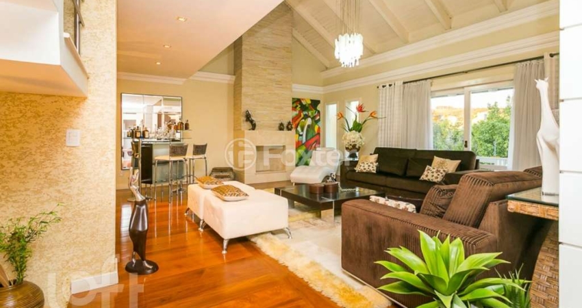 Casa com 4 quartos à venda na Avenida Elias Cirne Lima, 276, Partenon, Porto Alegre