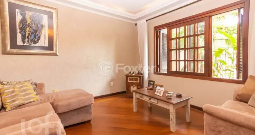 Casa com 4 quartos à venda na Rua São Jerônimo, 120, Centro, Esteio