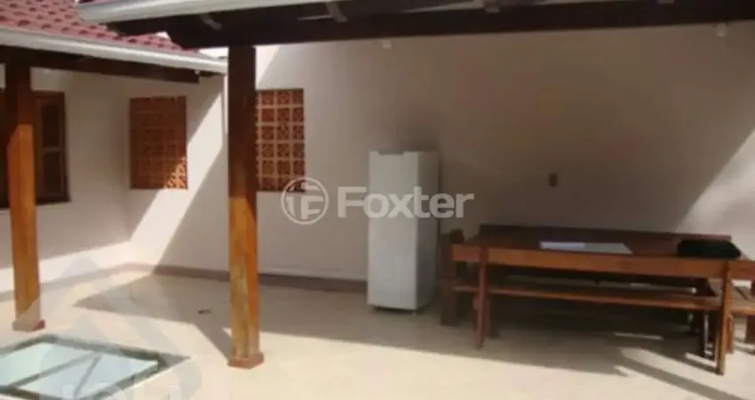 Casa com 3 quartos à venda na Rua Irmã Maria José Trevisan, 129, Farrapos, Porto Alegre