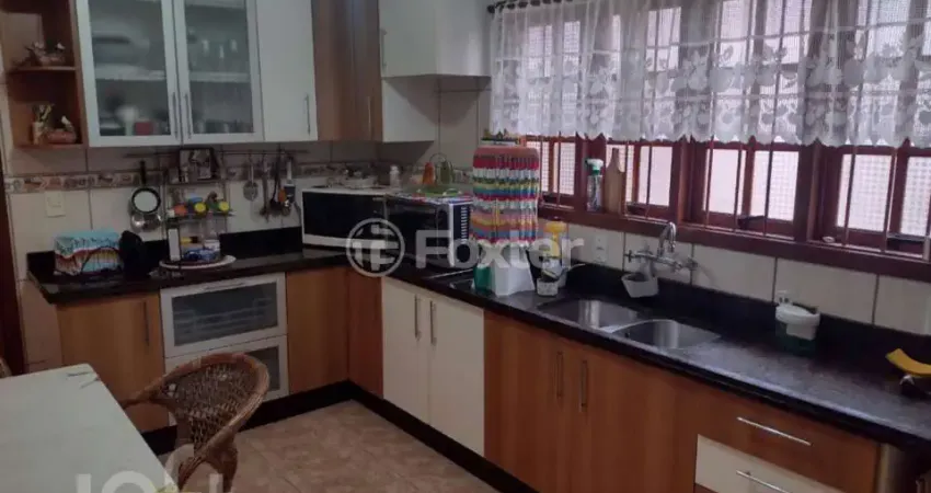 Casa com 3 quartos à venda na Avenida Doutor Sezefredo Azambuja Vieira, 2553, Estância Velha, Canoas